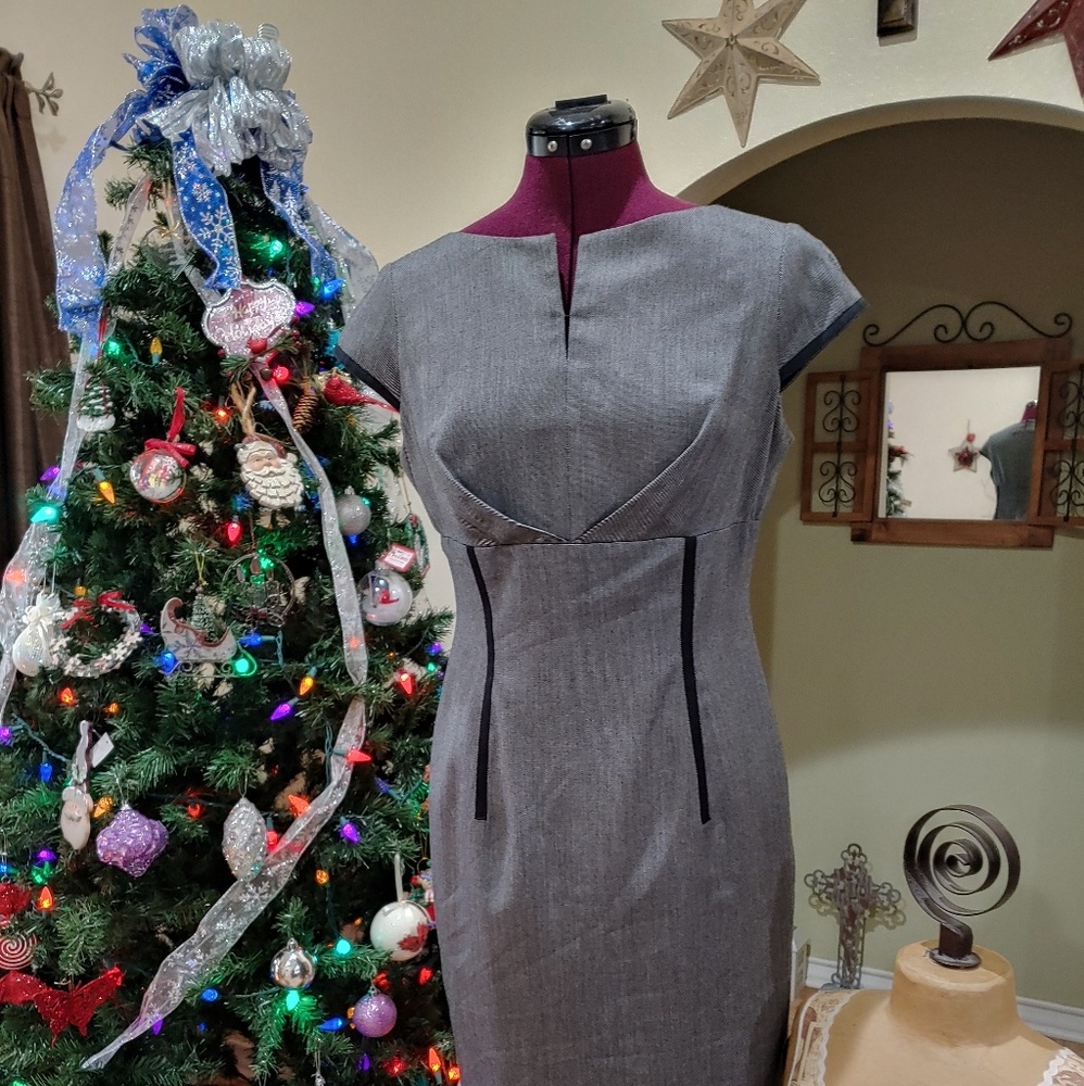 Jones Studio Gray Dress - Size 6